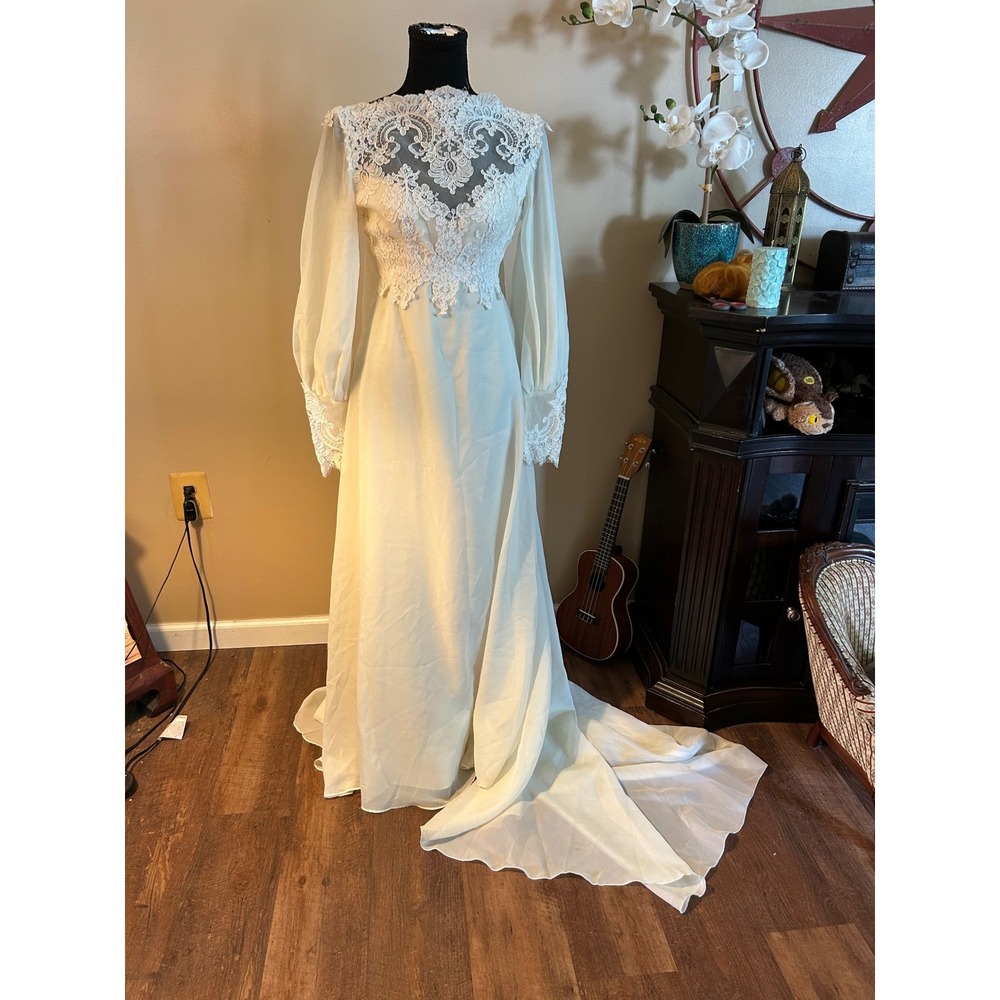 Vintage House of Bianchi Wedding Dress Lace Bishop Sleeve Chiffon Gown Ivory